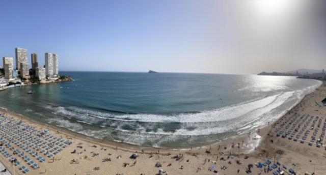 Precioso Apartamento A Estrenar En Primera Linea De Playa Benidorm Exterior foto
