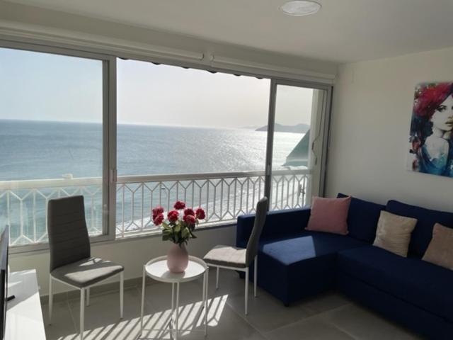 Precioso Apartamento A Estrenar En Primera Linea De Playa Benidorm Exterior foto